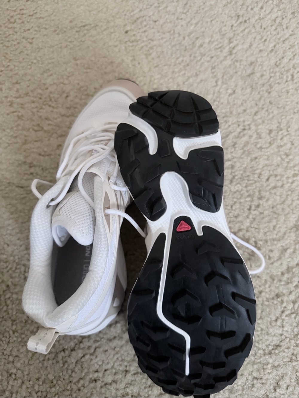 Salomon Women's White and Beige Athletic Trainers - Picture 7 of 7